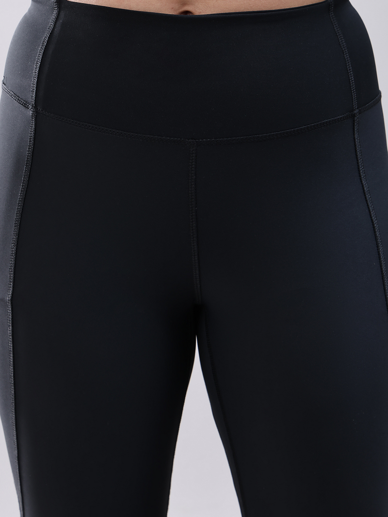 Women Signature Legging